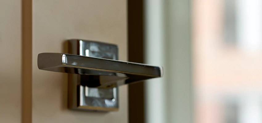 Door Lever Knob Repair in Anderson, California