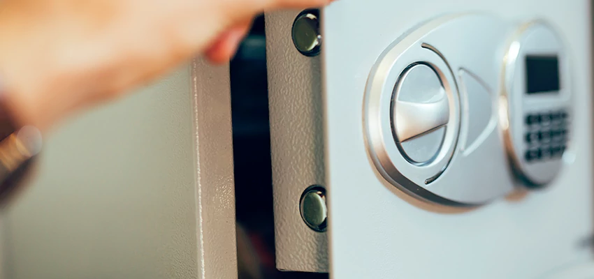 Fingerprint Safe Openers in Anderson, CA